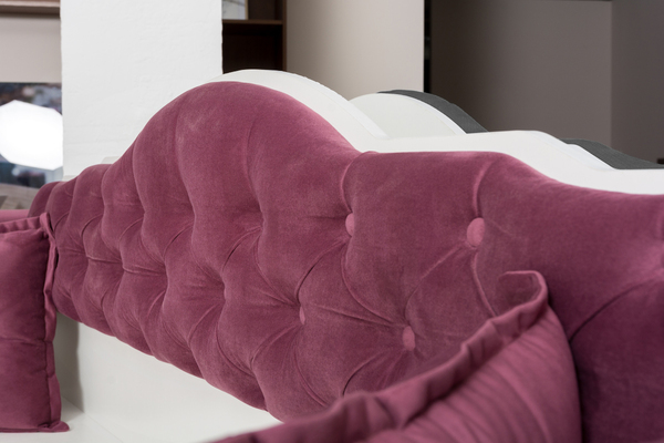 Кровать детская Ноктюрн 01.34 180 белый, велюр Велутто 15 (темный ягодный)