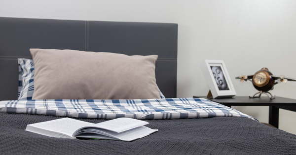 Кровать Синди 90 экокожа серый с ортопедическим основанием и подъемным механизмом