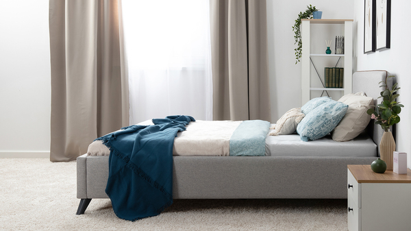 Кровать Миа 140 рогожка серый, кант желтовато-коричневый с ортопедическим основанием и подъемным механизмом